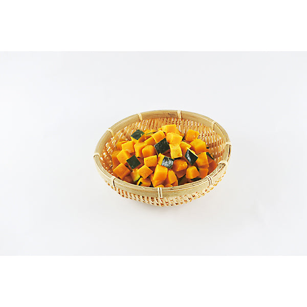 JFDA 冷凍 ダイスかぼちゃ皮付き (北海道産) 15㎜ 1kg